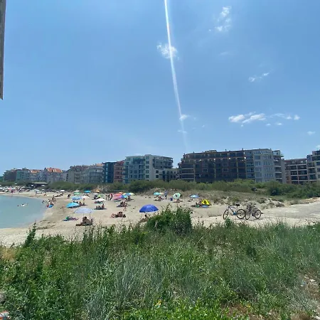 Apartments Pomorie ポモリエ
