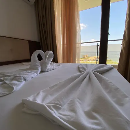 Apartments Pomorie بوموري