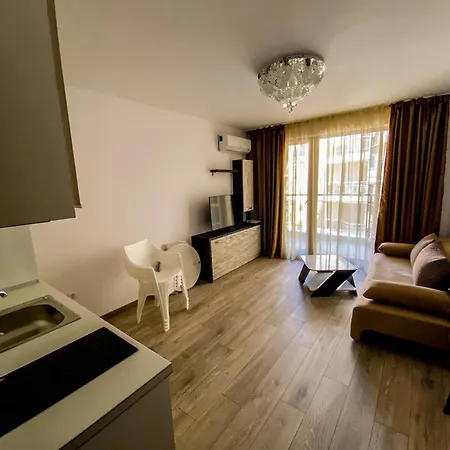Apartments Pomorie Apartment