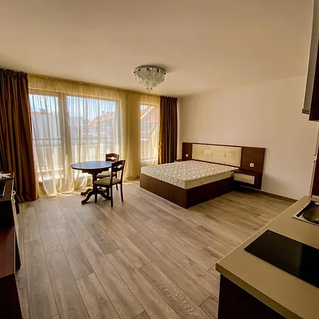 Apartments Pomorie Apartment *