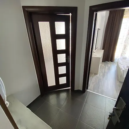 Apartments Pomorie بوموري