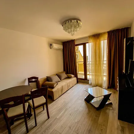 Apartments Pomorie Apartment