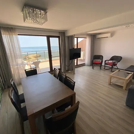 Apartments Pomorie Apartment *