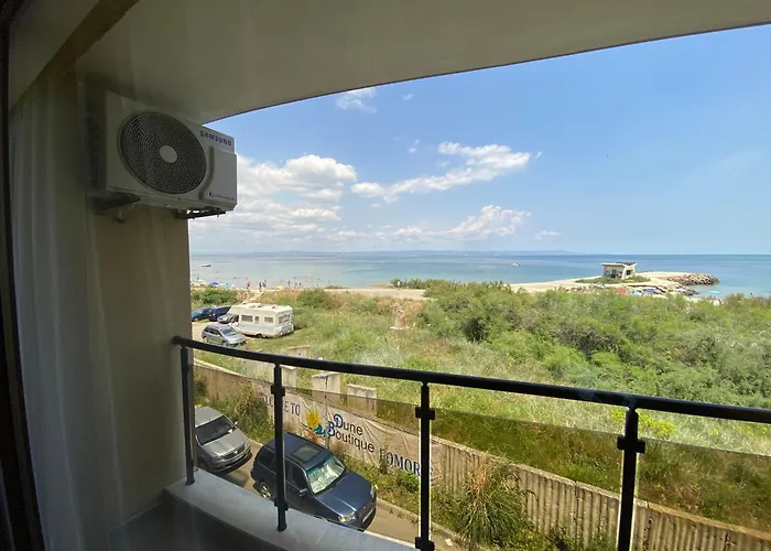 Apartments Pomorie Apartamento *